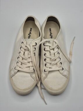 SeaVees Women’s Off-White Canvas Low-Top Sneakers